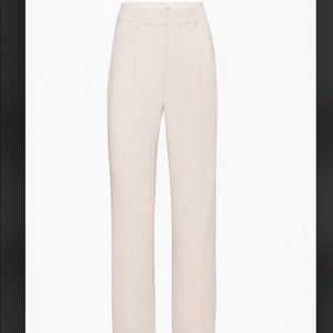 - Aritzia Wilfred Effortless Pants size 4